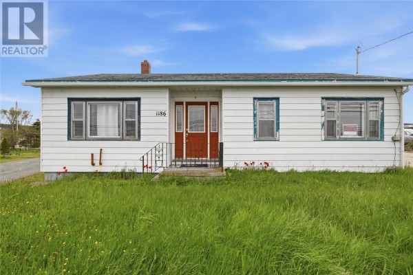 1186-1190 Topsail Road, Mount Pearl, NL, photo 2