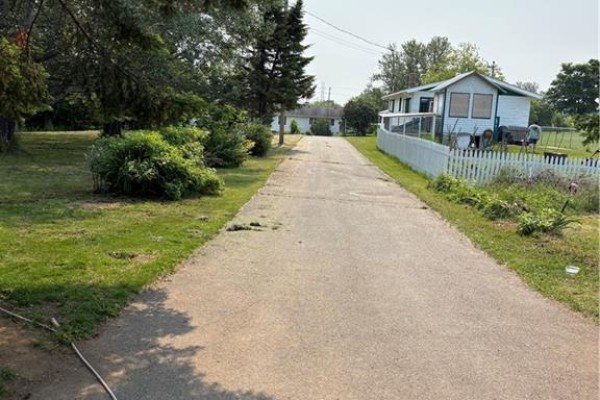 Foyer - 1186 Frenette Street, Bathurst, NB E2A1Y6 Photo 5