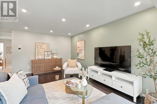 Laundry room - 11874 Tenth Line, Whitchurch Stouffville, ON L4A0N1 Photo 4