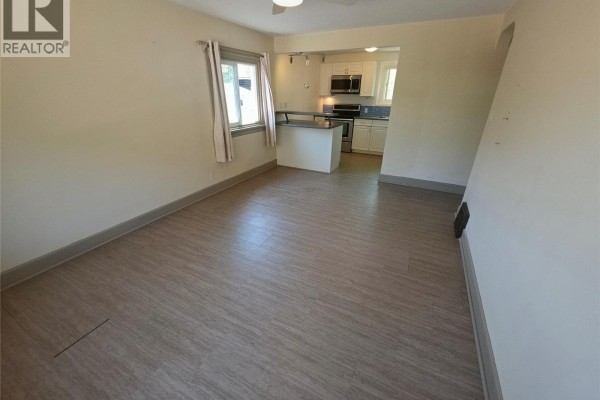 Kitchen - 1188 Columbia Avenue, Trail, BC V1R4L2 Photo 5