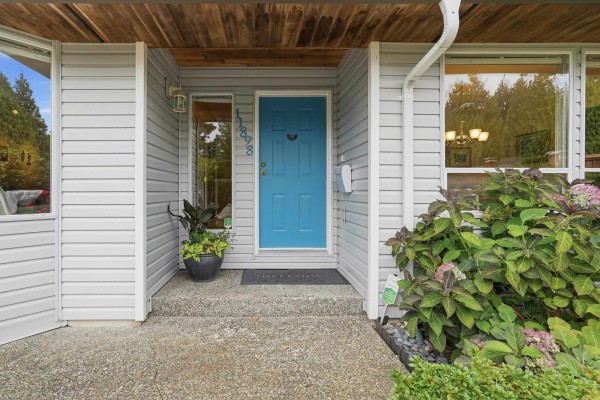 11898 Woodlynn Court, Delta, BC V4E3G6 Photo 2