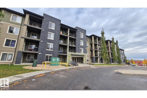 #119 111 Watt Cm Sw, Edmonton, AB, photo 3
