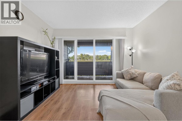 119 3451 Springfield Drive, Richmond, BC V7E1Z2 Photo 2