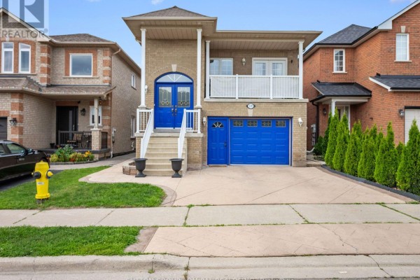 Kitchen - 119 Blackthorn Drive, Vaughan, ON L6A3N2 Photo 2