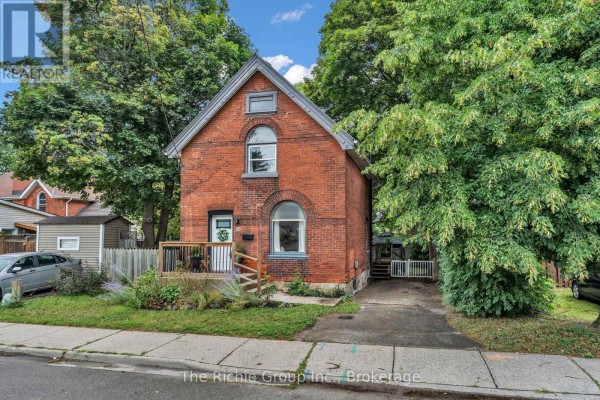 119 Brock Street, Brantford, ON N3S5E6 Photo 2