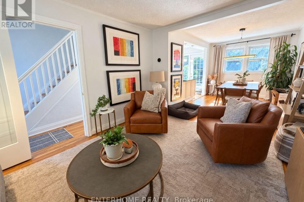 119 Glenvale Boulevard, Toronto, ON M4G2W1 Photo 3