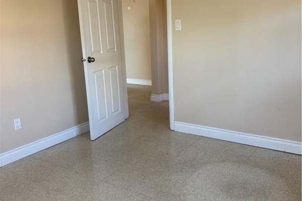 119 Macnab Street S Unit# 19, Hamilton, ON L8P3C2 Photo 5