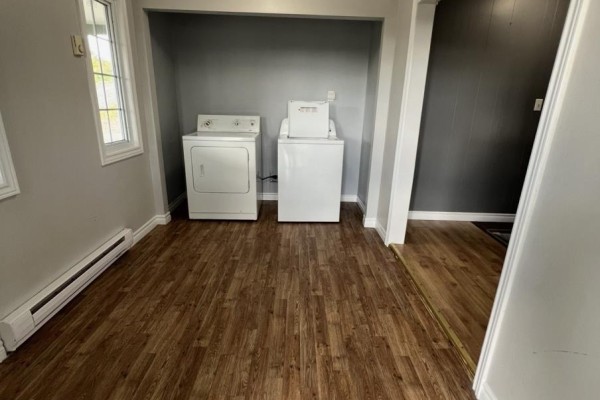 Living room/Dining room - 119 Main Road, Sunnyside, NL A0B3J0 Photo 5