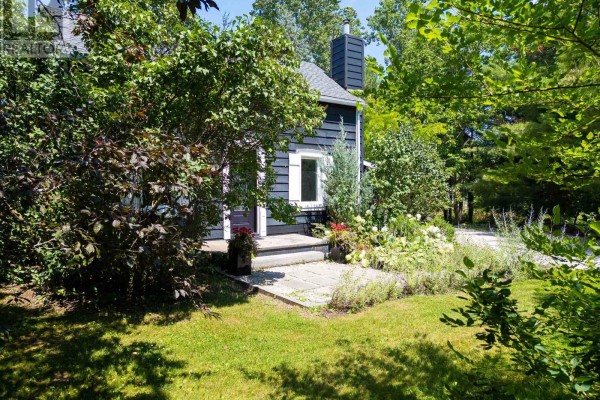 119 Matilda Street, Blue Mountains, ON, photo 2