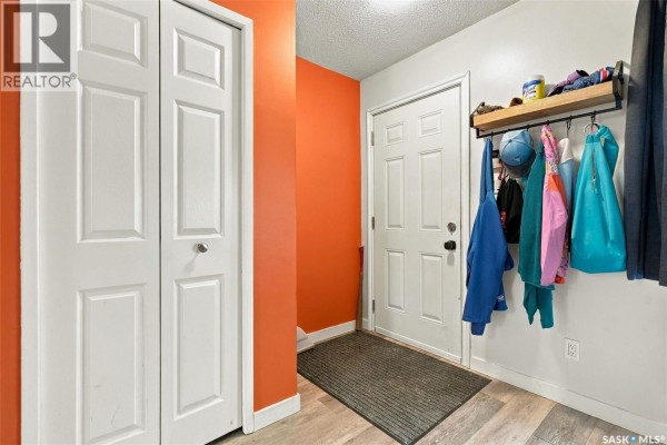 Dining room - 119 Mccarthy Boulevard, Regina, SK S4R5R6 Photo 3