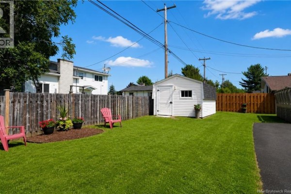 Family room - 1190 Rockland Drive, Bathurst, NB E2A3T9 Photo 2