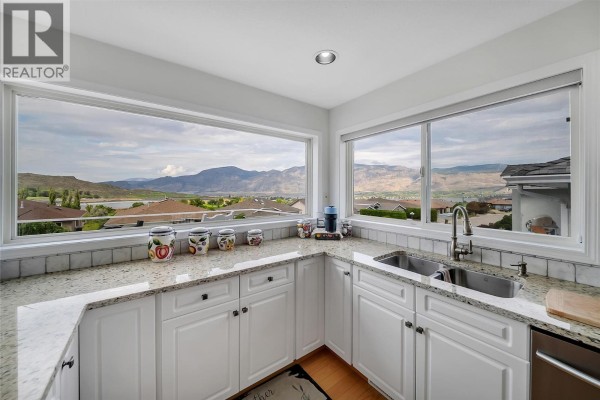 Bedroom - 11902 Quail Ridge Place, Osoyoos, BC V0H1V4 Photo 3