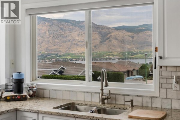 Bedroom - 11902 Quail Ridge Place, Osoyoos, BC V0H1V4 Photo 4