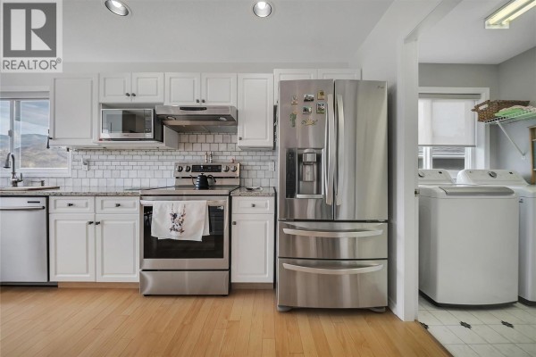 Laundry room - 11902 Quail Ridge Place, Osoyoos, BC V0H1V4 Photo 5