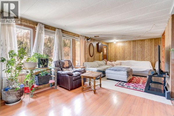Bedroom - 1191 Matevic Road, Sparwood, BC V0B2G1 Photo 5