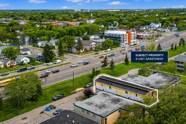 11913 101 St Nw, Edmonton, AB T5G2B8 Photo 3