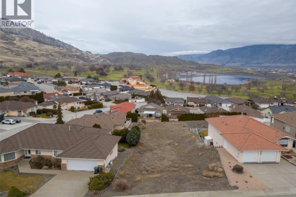 11915 La Costa Lane, Osoyoos, BC, photo 2