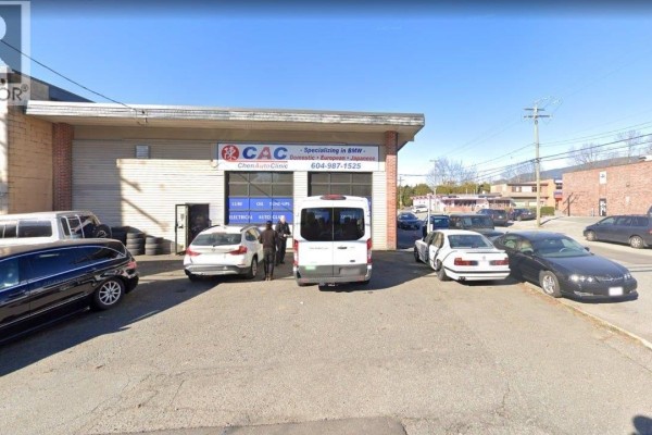 1193 W 3rd Street, North Vancouver, BC V7P0A1 Photo 4