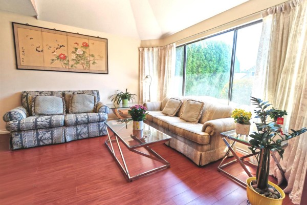 11933 Woodgrove Avenue, Delta, BC V4E3H2 Photo 3