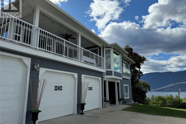 4pc Bathroom - 11935 Okanagan Centre Road W, Lake Country, BC V4V2H5 Photo 4