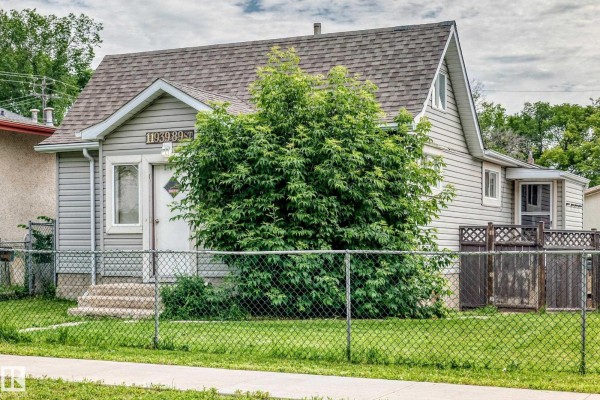 11939 89 St Nw, Edmonton, AB, photo 2