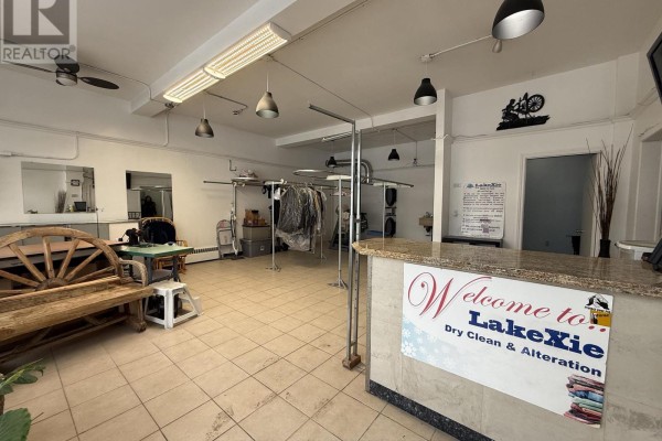 1195 Lakeshore Road E, Mississauga, ON L5E1G1 Photo 4