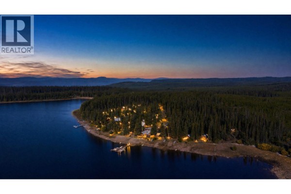 11950 Postill Lake Road, Kelowna, BC V1P1A2 Photo 2