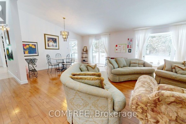 11954 Forest Hill Road, North Dundas, ON K0C2K0 Photo 4