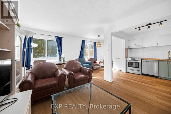 Bedroom - 11k - 2080 Ogilvie Road, Ottawa, ON K1J7N8 Photo 4