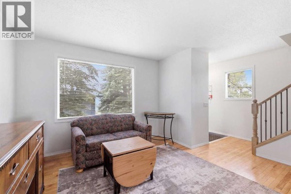 2pc Bathroom - 12, 800 Bowcroft Place, Cochrane, AB T4C1B9 Photo 4