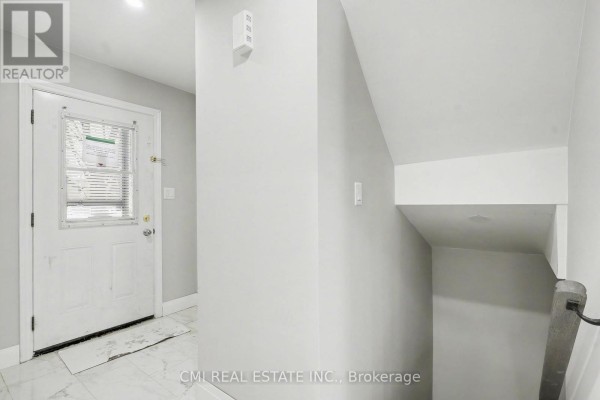 Kitchen - 12 - 125 Sekura Crescent, Cambridge, ON N1R8B4 Photo 4