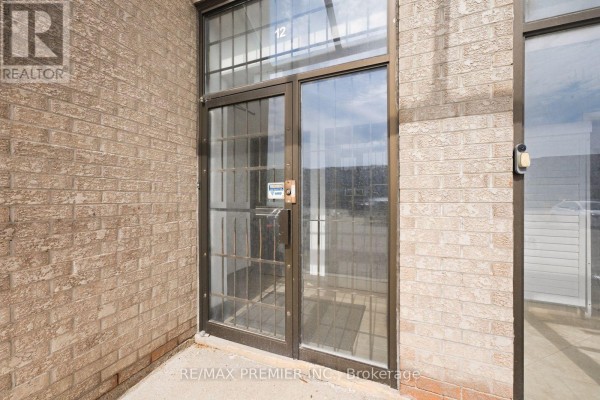12 - 13 Kenview Boulevard, Brampton, ON, photo 3