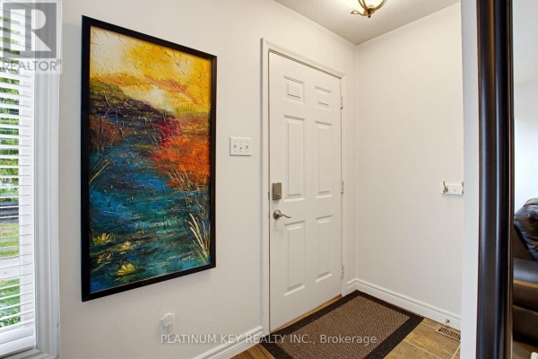 Dining room - 12 - 1328 Commissioners Road W, London South, ON N6K2Y6 Photo 4