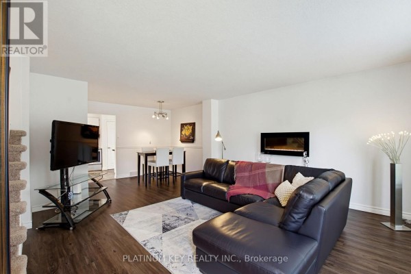 Kitchen - 12 - 1328 Commissioners Road W, London South, ON N6K2Y6 Photo 5