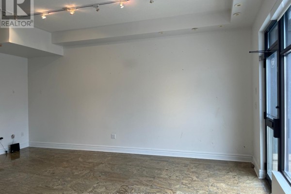 12 - 167 Lakeshore Road E, Mississauga, ON L5G4T9 Photo 5