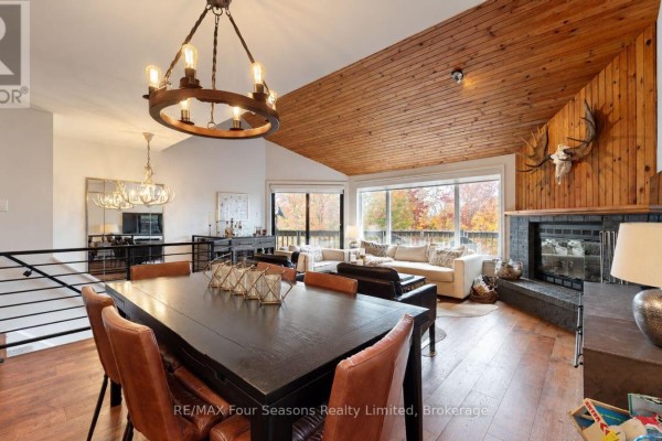 1945 Nottawasaga 10 Concession S, Clearview, ON L0M1H0 Photo 5