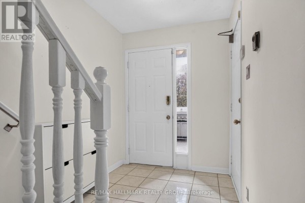 Laundry room - 12 - 207 Stratas Court, Ottawa, ON K2L3K5 Photo 2