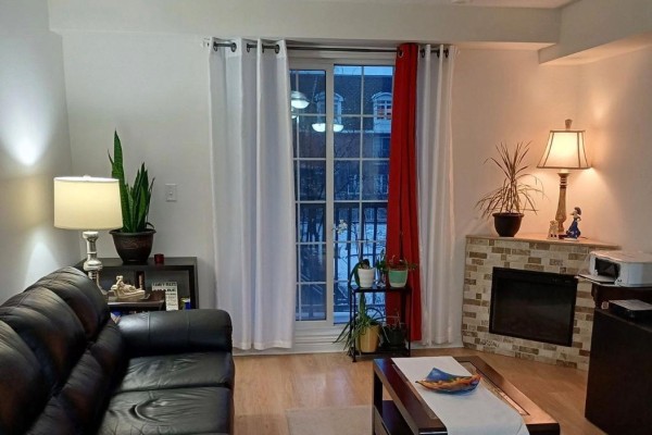 12 - 45 Cedarcroft Boulevard, Toronto, ON M2R3Y2 Photo 2