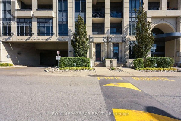 12 - 6 Eva Road, Toronto, ON M9C0B1 Photo 4