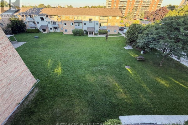 Bedroom - 12 - 675 Wonderland Road S, London South, ON N6K1M1 Photo 5