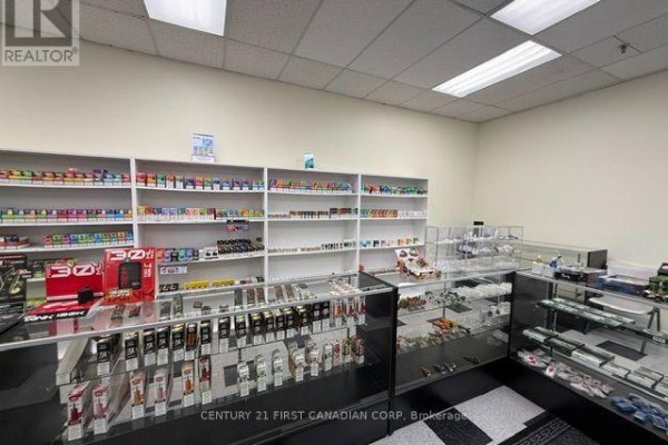 12 - 979 Wellington Road, London South, ON N6E3A9 Photo 5