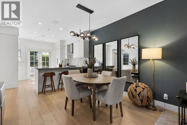 12 1133 Ridgewood Drive, North Vancouver, BC V7R0A4 Photo 5