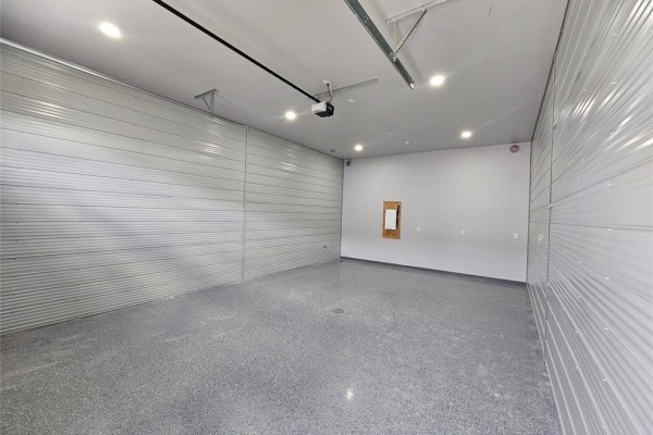 12 128 Industrial Road, Steinbach, MB, photo 2