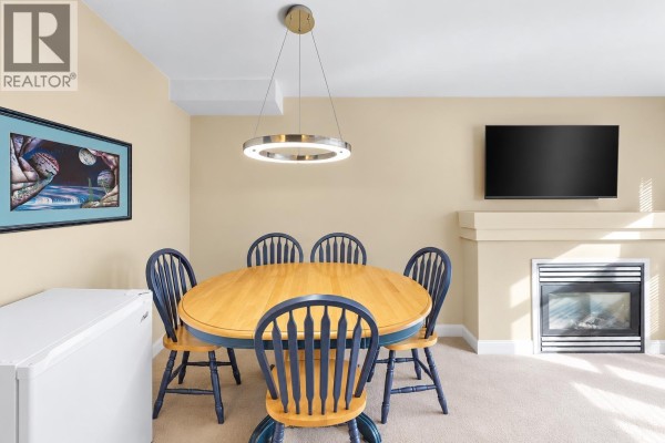 12 1561 Booth Avenue, Coquitlam, BC V3K6Z9 Photo 4