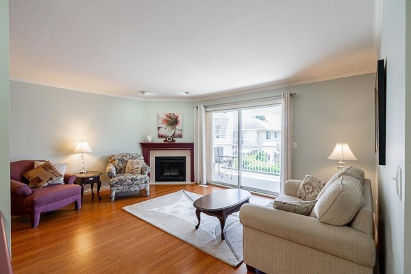 12 32615 Murray Avenue, Abbotsford, BC V2T4T8 Photo 2