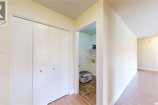 4pc Bathroom - 12 405 Lorne Street N, Regina, SK S4R3B2 Photo 5