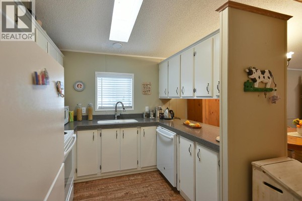 12 5575 Mason Road, Sechelt, BC V7Z0K9 Photo 5