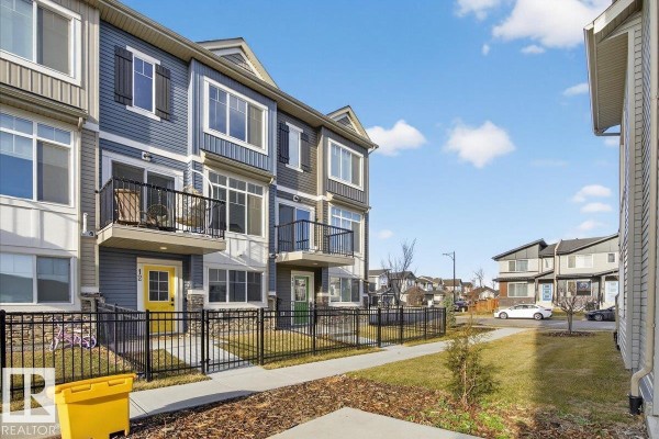 #12 6214 Cartmell Co Sw, Edmonton, AB, photo 2