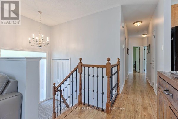 12 Bedard Boulevard, Petawawa, ON K8H0B7 Photo 5