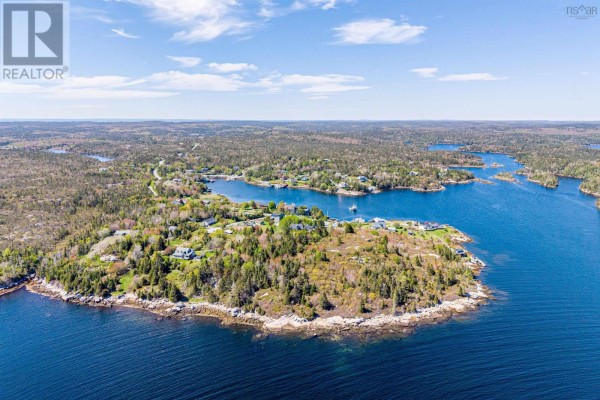 12 Branch Road, Mcgraths Cove, NS B3Z3V5 Photo 3